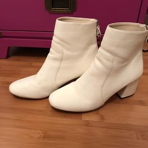 Urban outfitters white booties